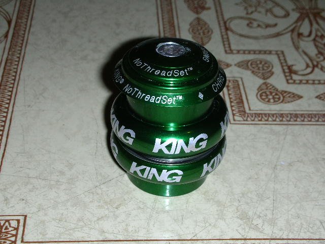 king headset green.JPG